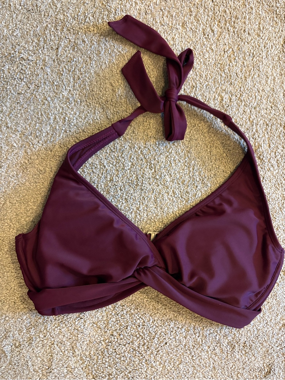 Athleta Twist Halter Swim Top - Burgundy
Never worn